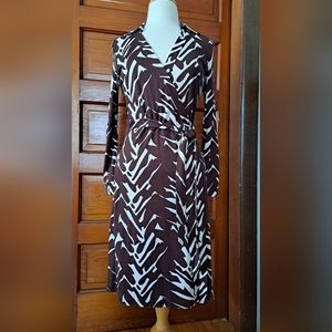 Diane von Furstenburg Iconic wrap dress 'New Jeanne' Size 10 brown/white